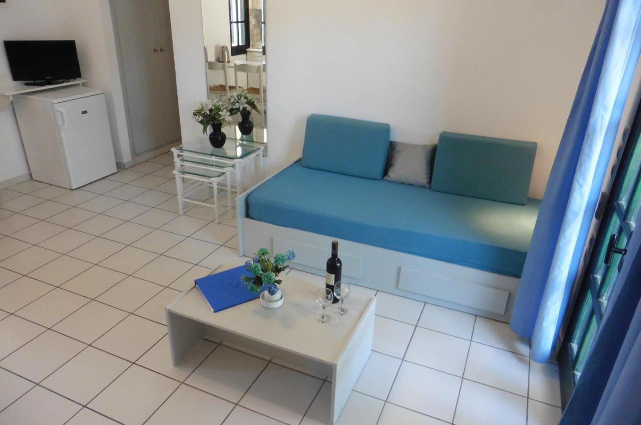 Julies Apartments Kokkini Hani Kültér fotó